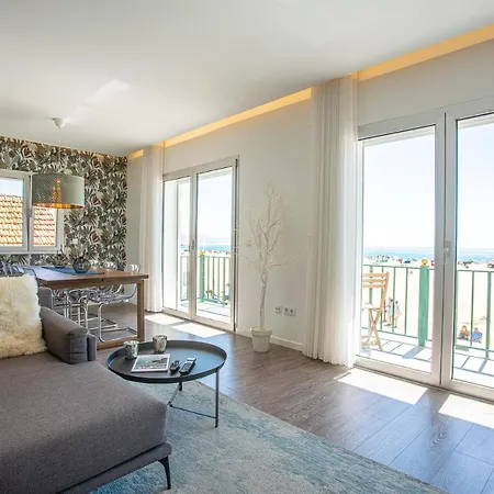 Apartment T3 Aleluia *