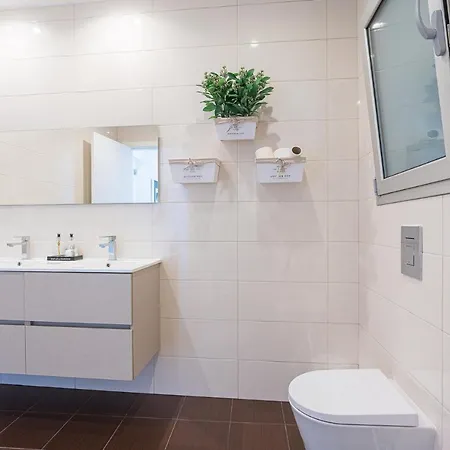 T3 Aleluia Apartment